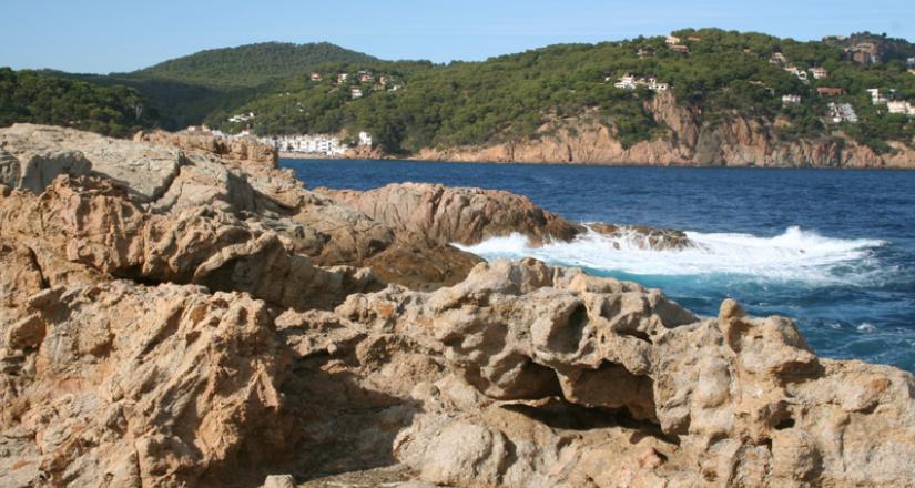 Costa Brava centre: de Sant Sebastià de la Guarda a Tamariu